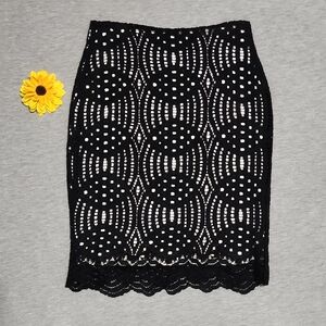 Forever 21 Sheer Black Lace Overlay Bodycon Fitted Short Mini Pencil Skirt